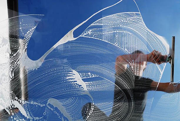 Professional window cleaning service in Evansville, IN and Nashville, TN
