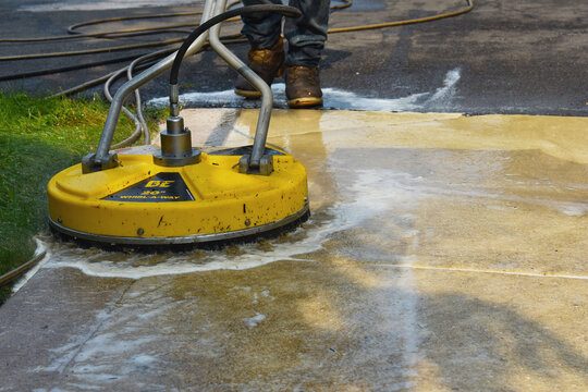 Pressure washing service